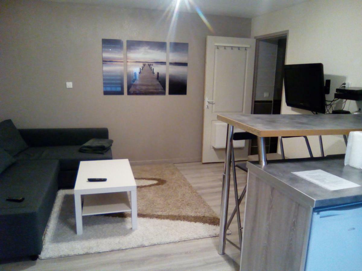 Appartement Studio au calme à Batilly  Extérieur photo
